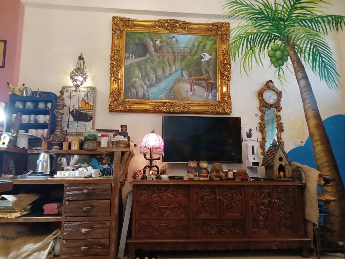 Hualien Seaside B&B Bagian luar foto